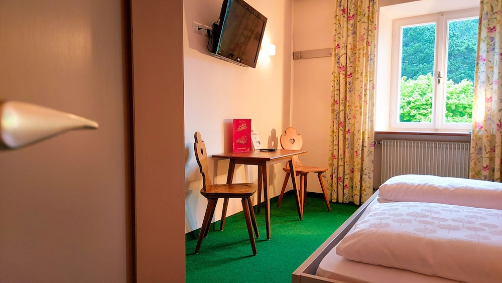 Double Room - Photo 3