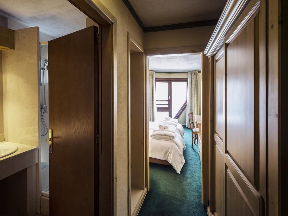 Family Quadruple Room photo 2