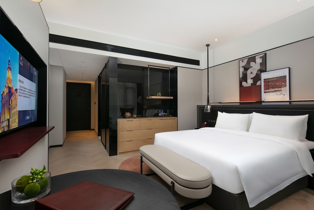 Business Room photo 2