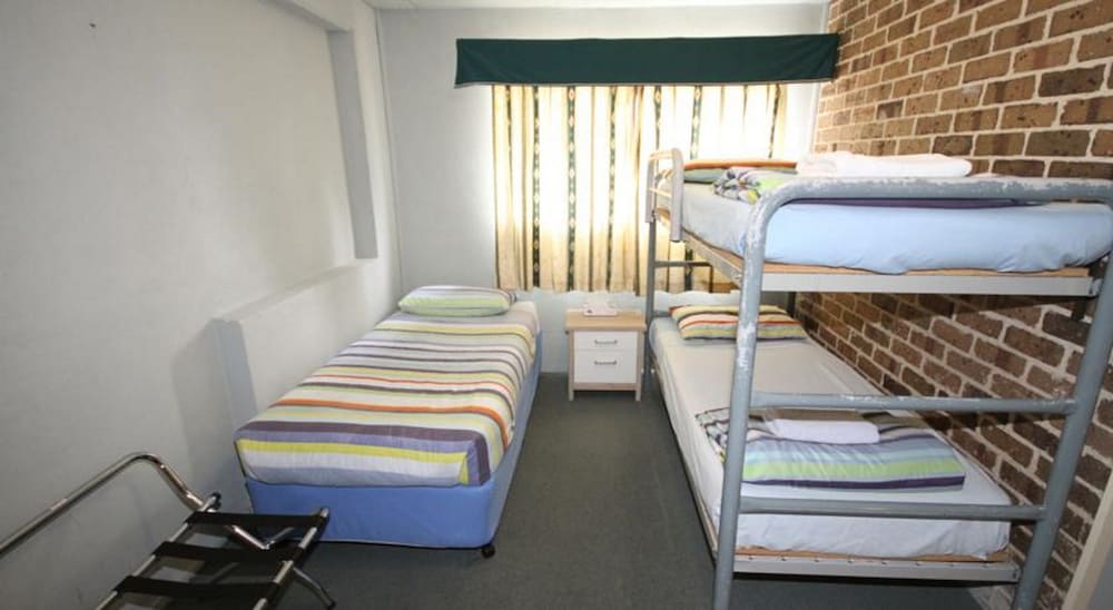 Budget Room (6 People) photo 3