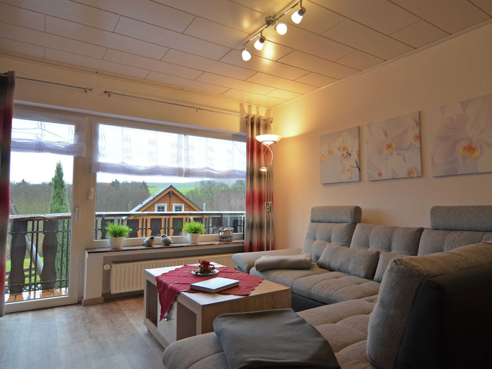 Apartment photo 2