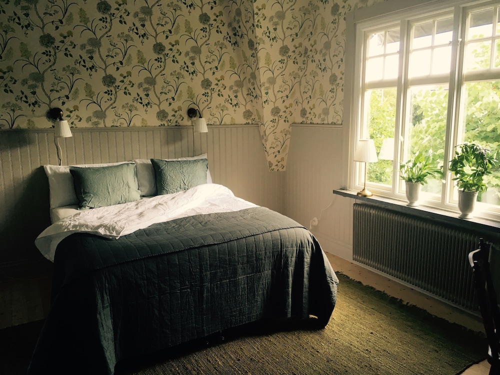 Double Room (South) photo 3