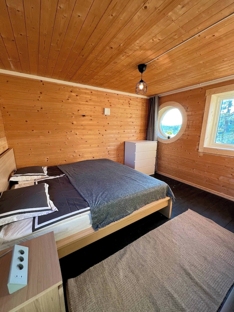 Cabin, 1 Bedroom, Accessible, Balcony photo 3