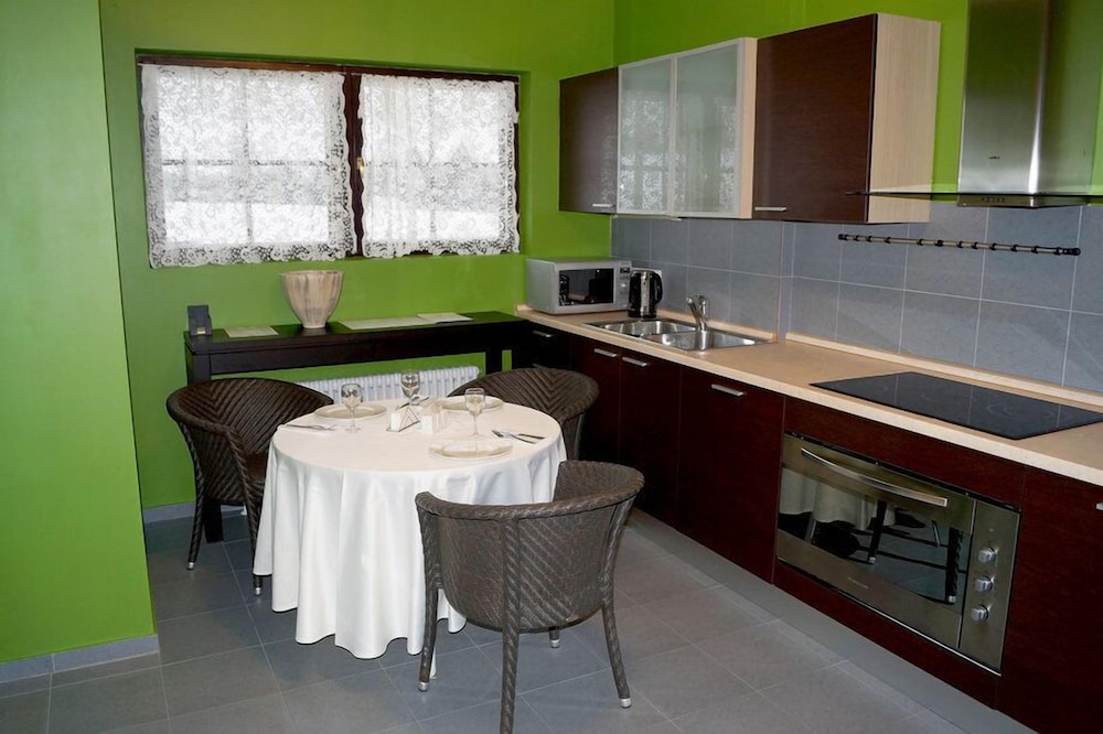Standard Double Room, Kitchen photo 2