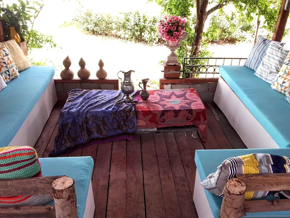 Family Quadruple Room, Multiple Beds, Kitchen, Garden Area photo 2
