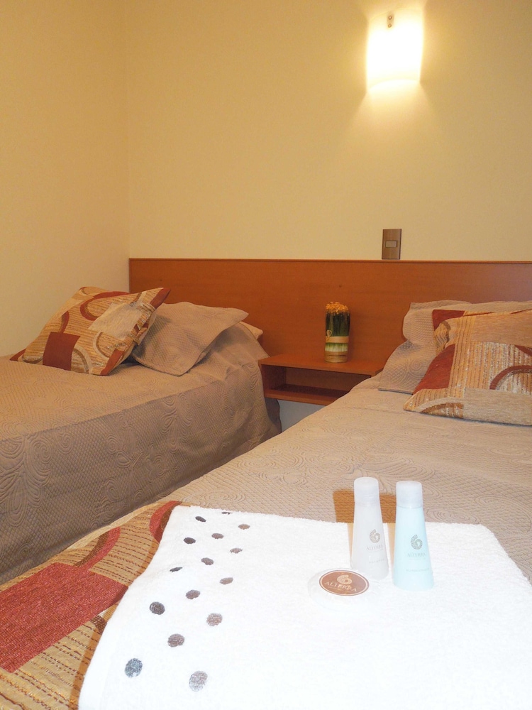 Double Room, 2 Twin Beds photo 2