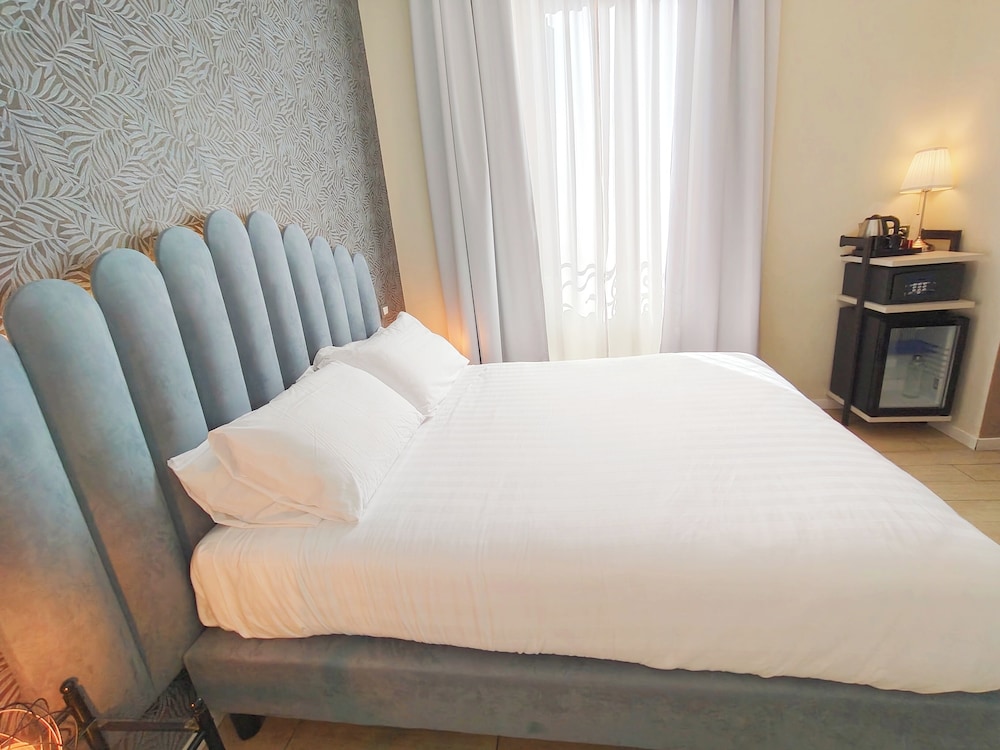 Comfort Double or Twin Room, City View