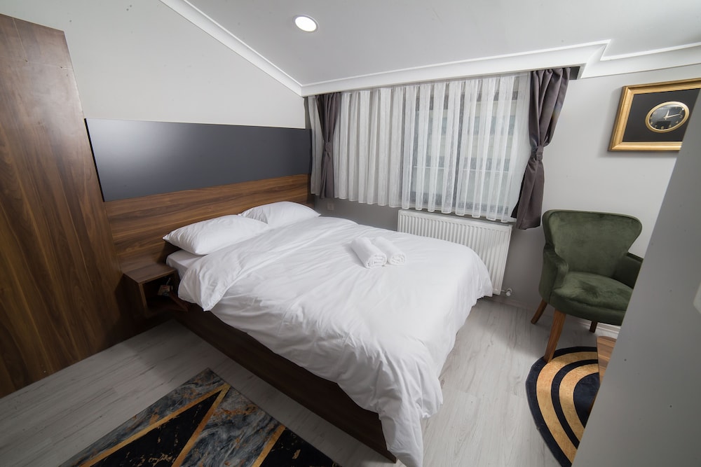 Deluxe Studio Suite photo 1