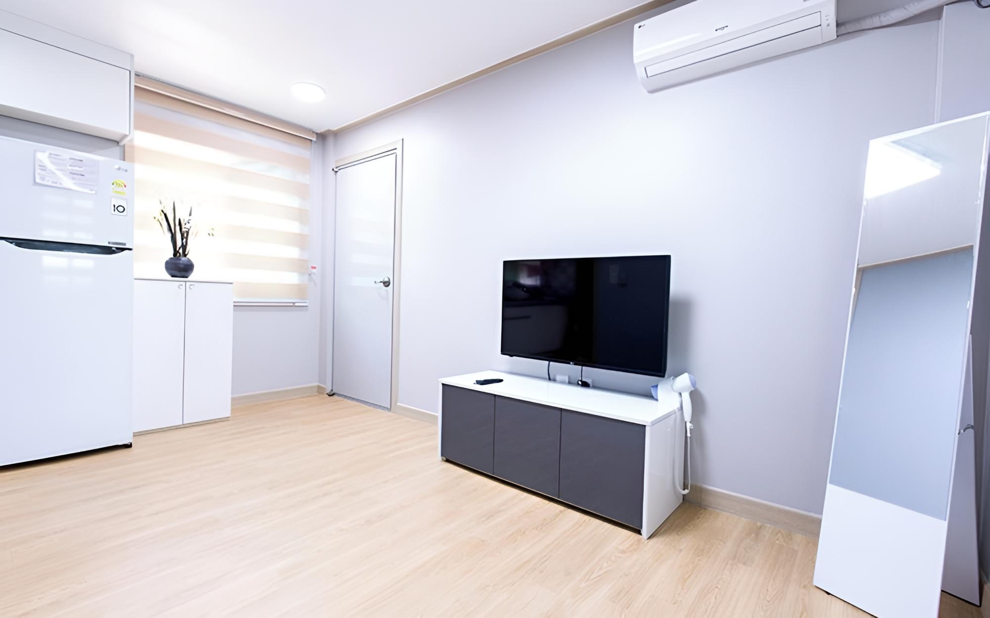 Room (Sky Room (Mountain View)) photo 1