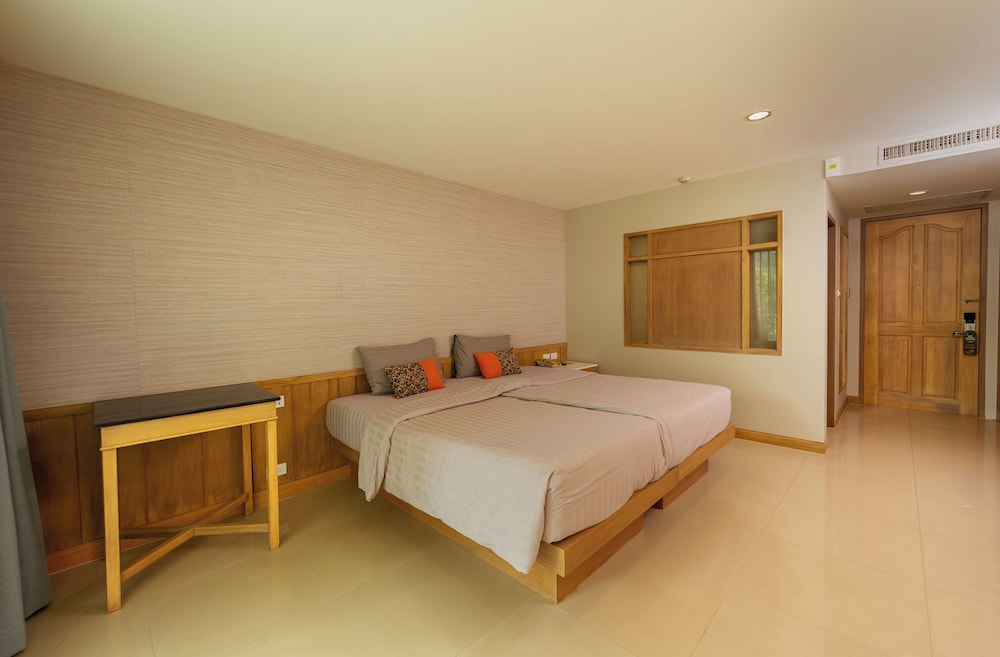 Deluxe Hotel Garden View (HOT DEAL) - Photo 8