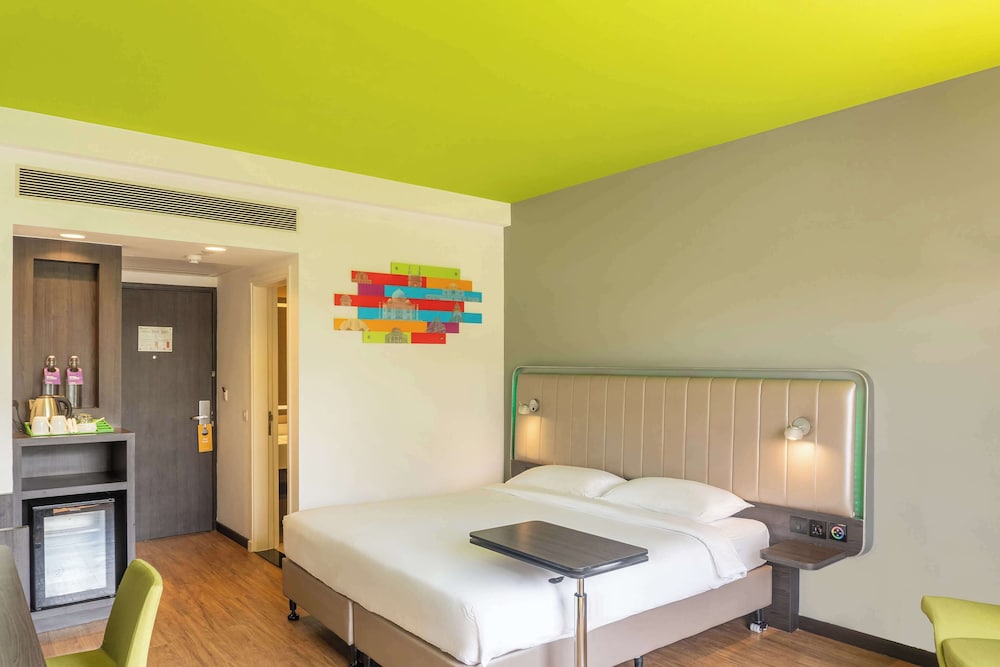 Deluxe Room - Photo 3