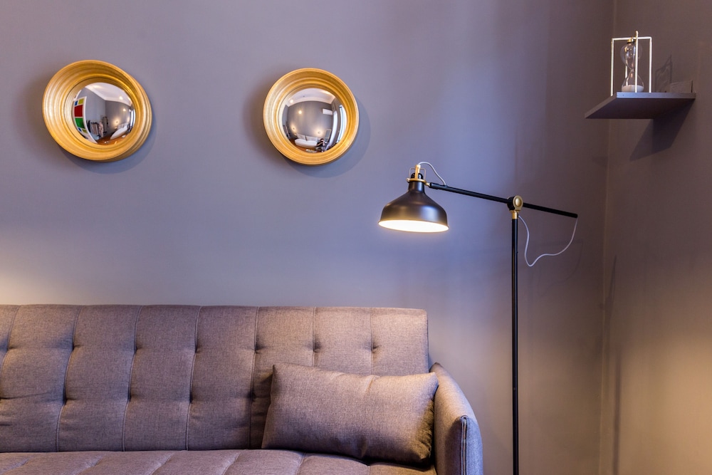 City Apartment (1A)