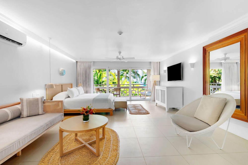 Penthouse Ocean Suite