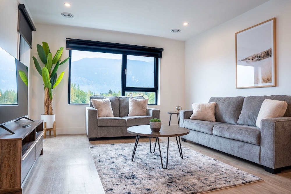 Condo photo 1