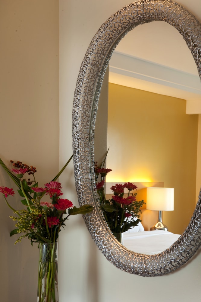 Deluxe Twin Room - Photo 9