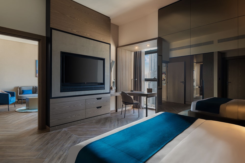 Blockbuster Suite thumbnail 6