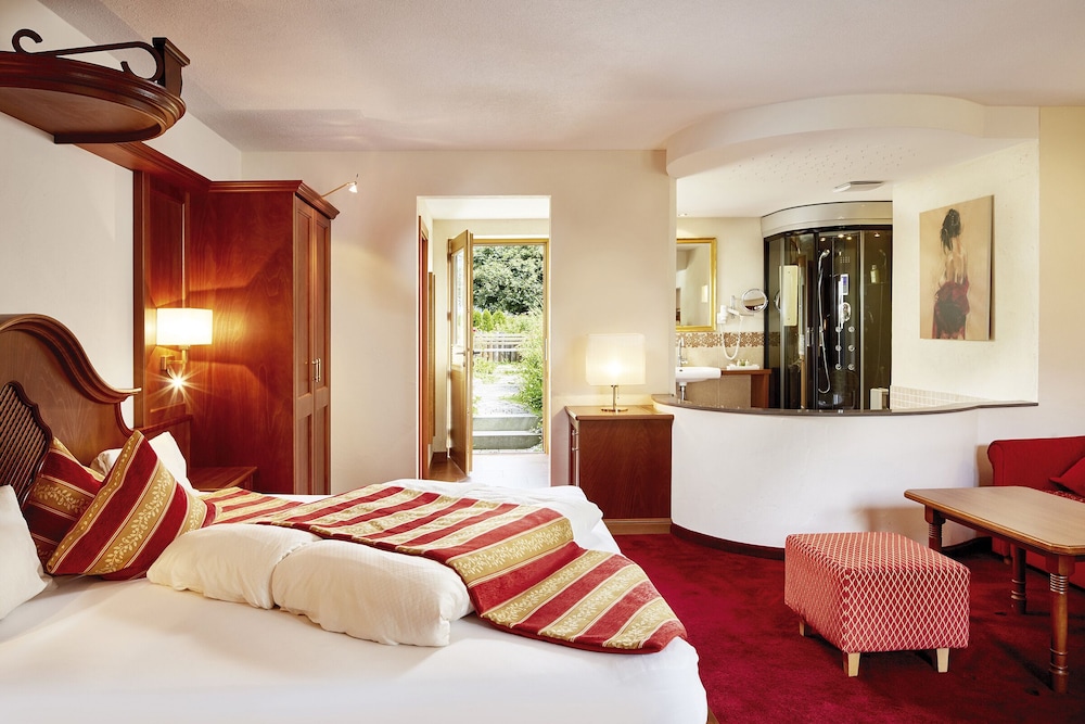 Romantic Studio Suite photo 1