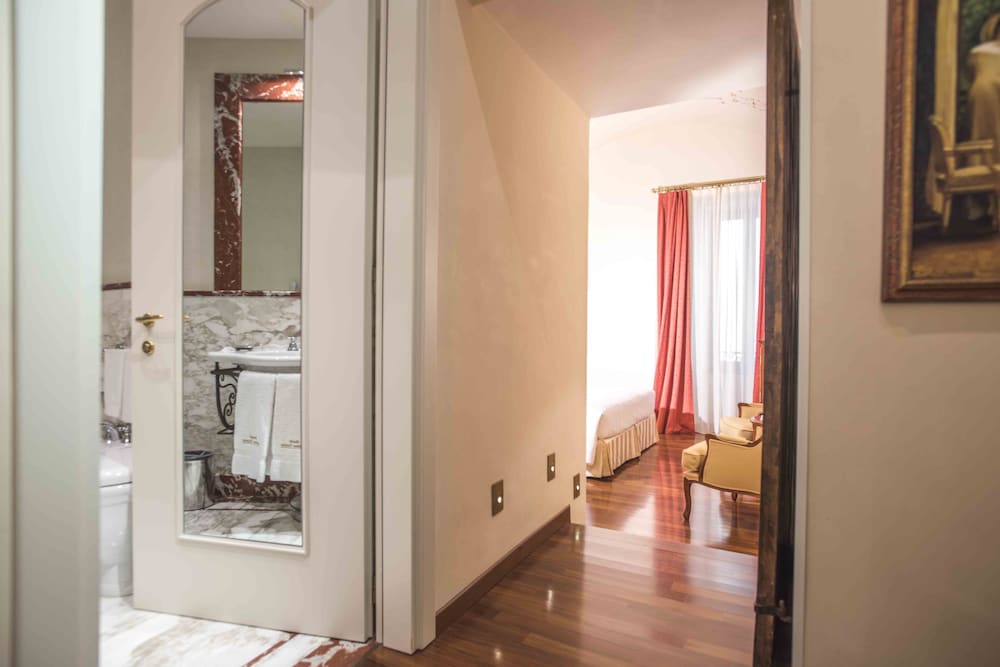 Deluxe Room (Tower Volta) - Photo 2