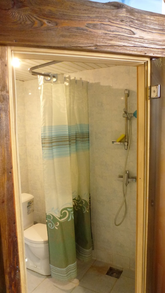 Economy Shared Dormitory (1 bed in 4-bed male dorm) photo 3
