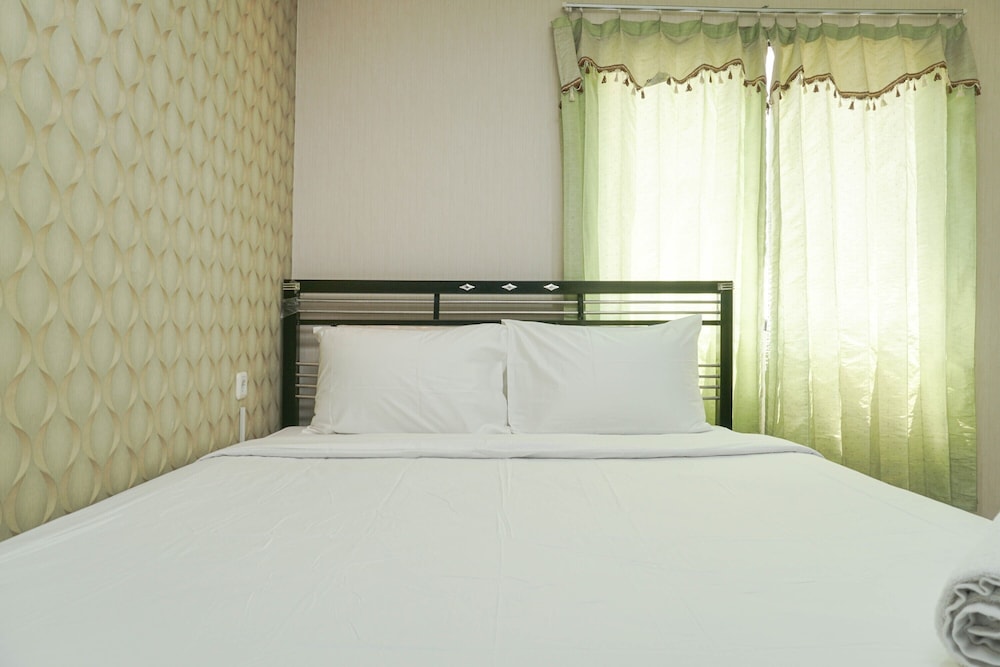 Room - Photo 12