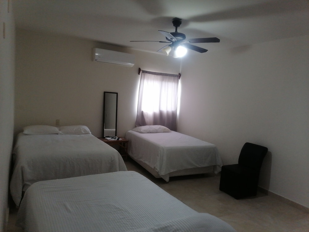 Family Triple Room photo 1