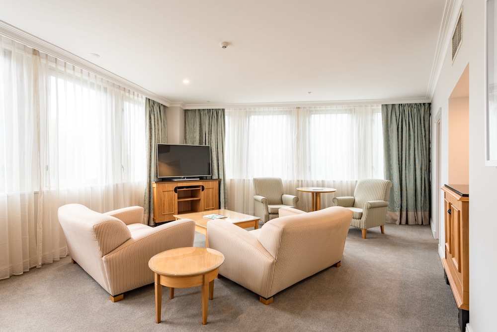 Classic 1 Bedroom Suite