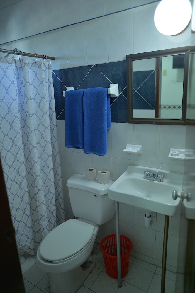 Standard Room, 1 Double Bed - Photo 4