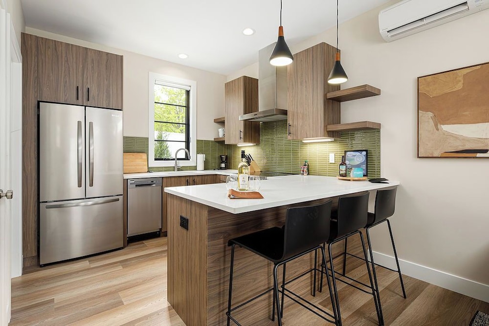 Hamilton Place | 307 B