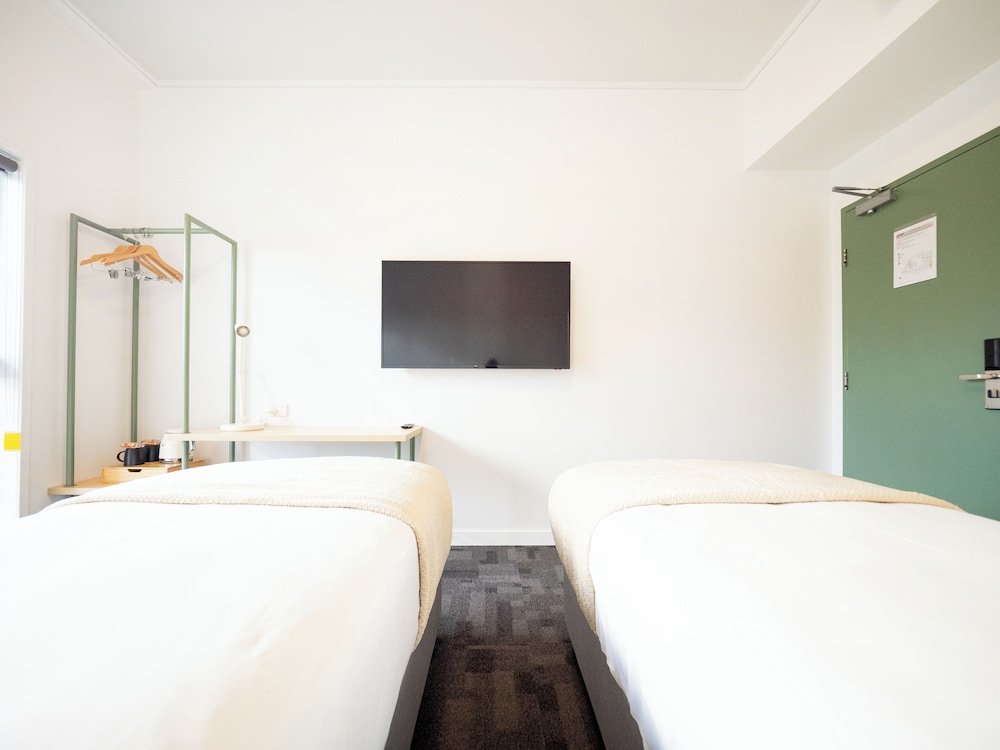 Available room
