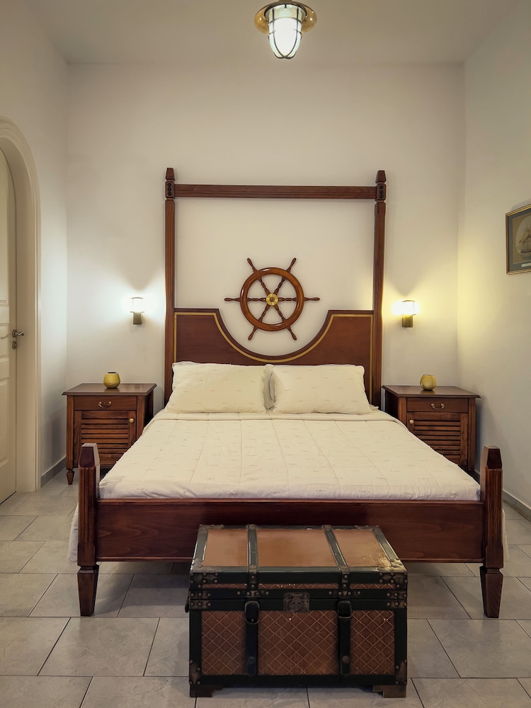 Superior Double Room, Pool View photo 3