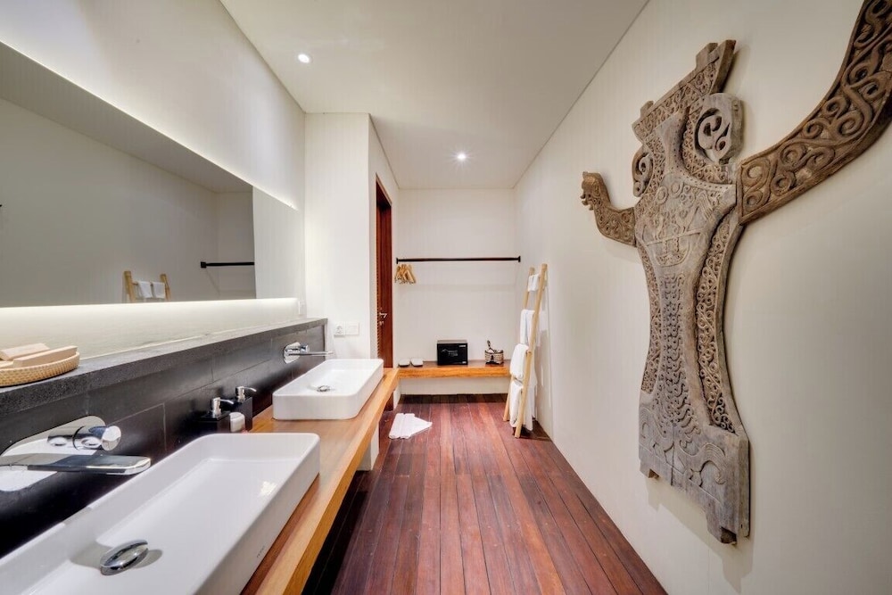Deluxe Room - Photo 7
