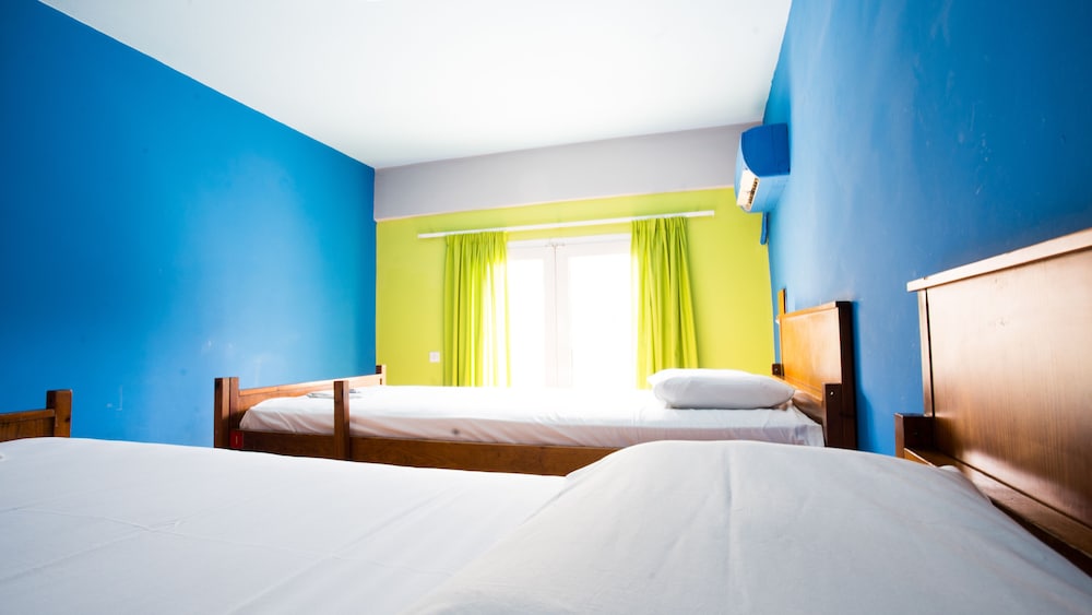 Quadruple Room with Private Bathroom