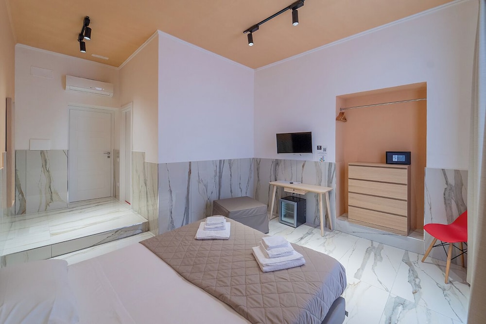Deluxe Triple Room, Annex Building (Via G.S. Felice) photo 2