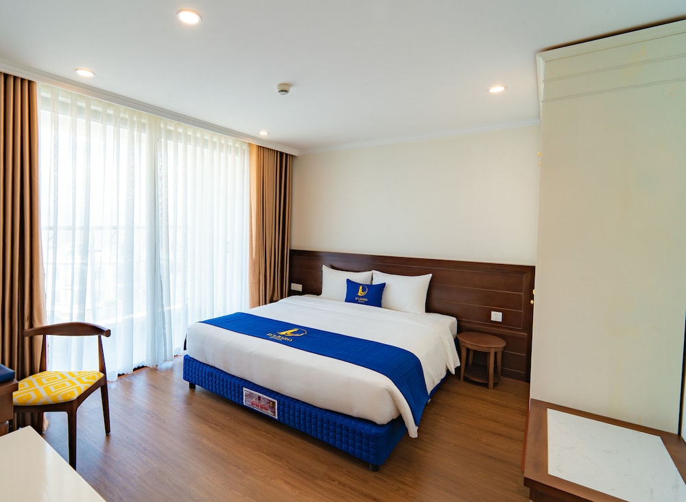 Classic Suite - Photo 5