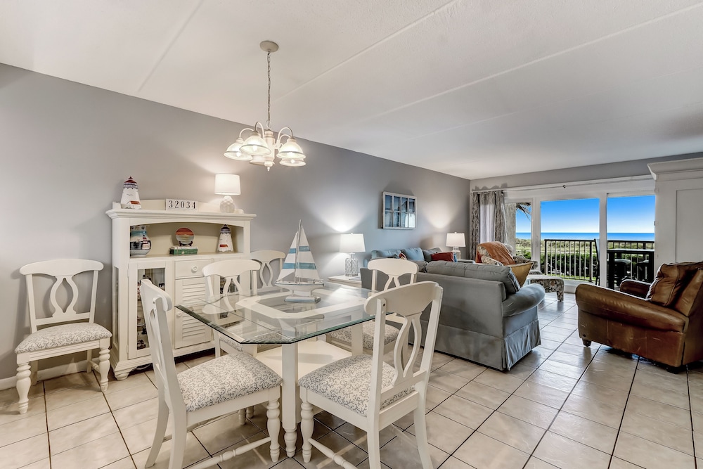 110 Amelia By The Sea photo 3