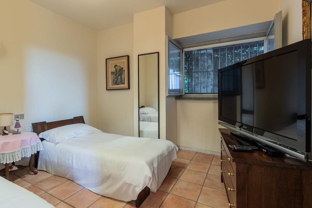 Antico Casale Vignale Stunning View and Pool, Billede 30
