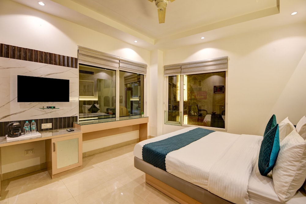 Double or Twin Room, City View