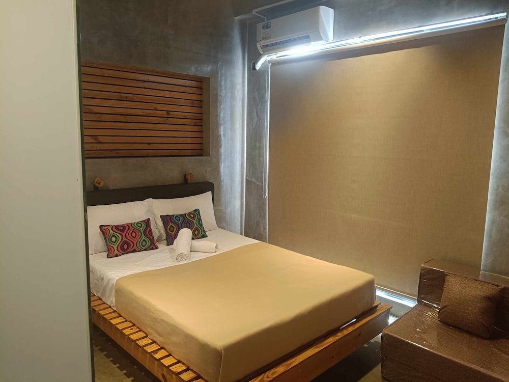 Economy Studio Suite photo 1
