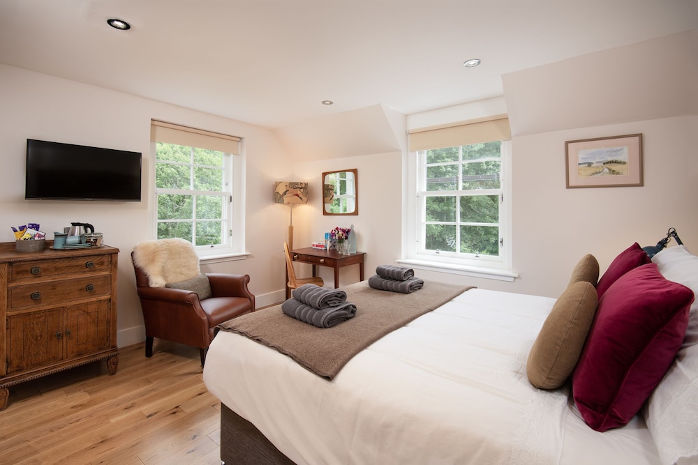 Deluxe Double Room (Shaggie Den) photo 2