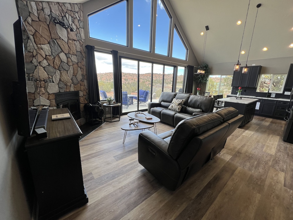Grandview Lodge photo 1