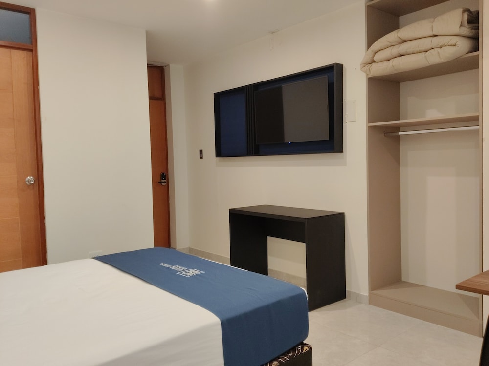 Superior Room, 1 Queen Bed