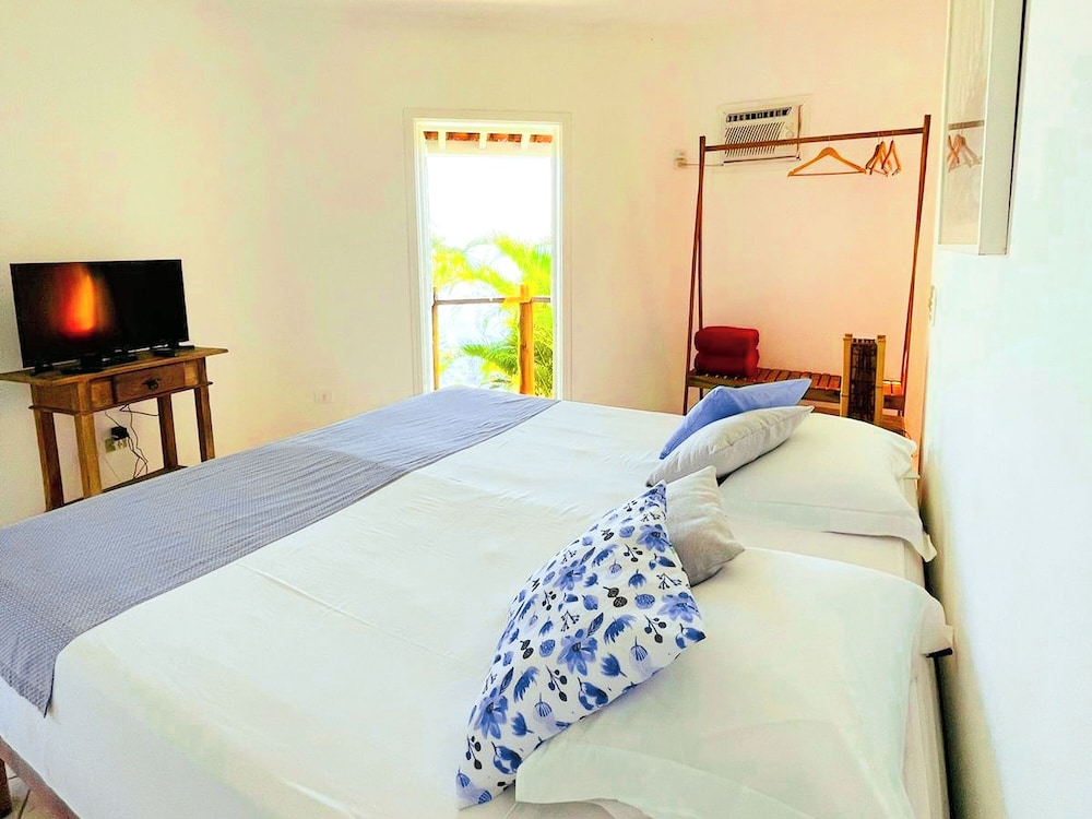 Deluxe Room - Photo 4