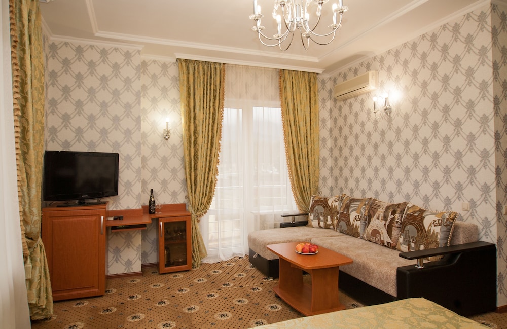 Studio Suite photo 3