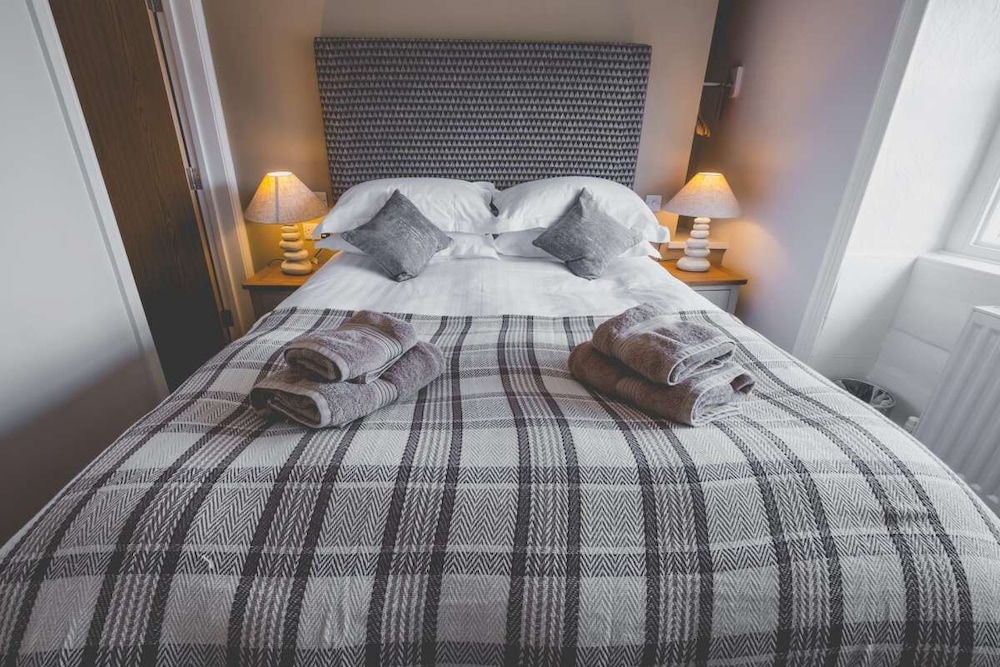 Deluxe Double Room, Ensuite photo 1
