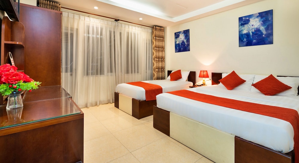 Superior Triple Room