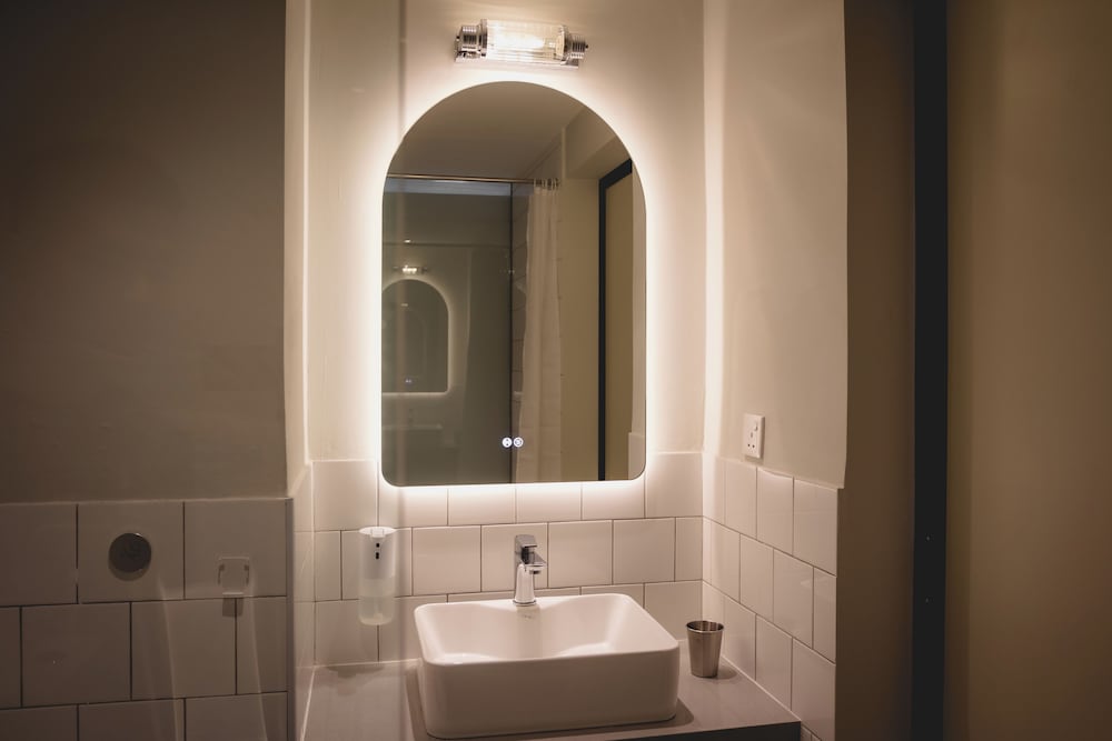 Gallery Double Room, 1 Bedroom, Courtyard View