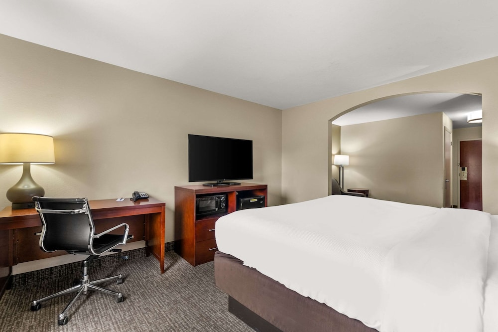 Suite, Non Smoking - Photo 1
