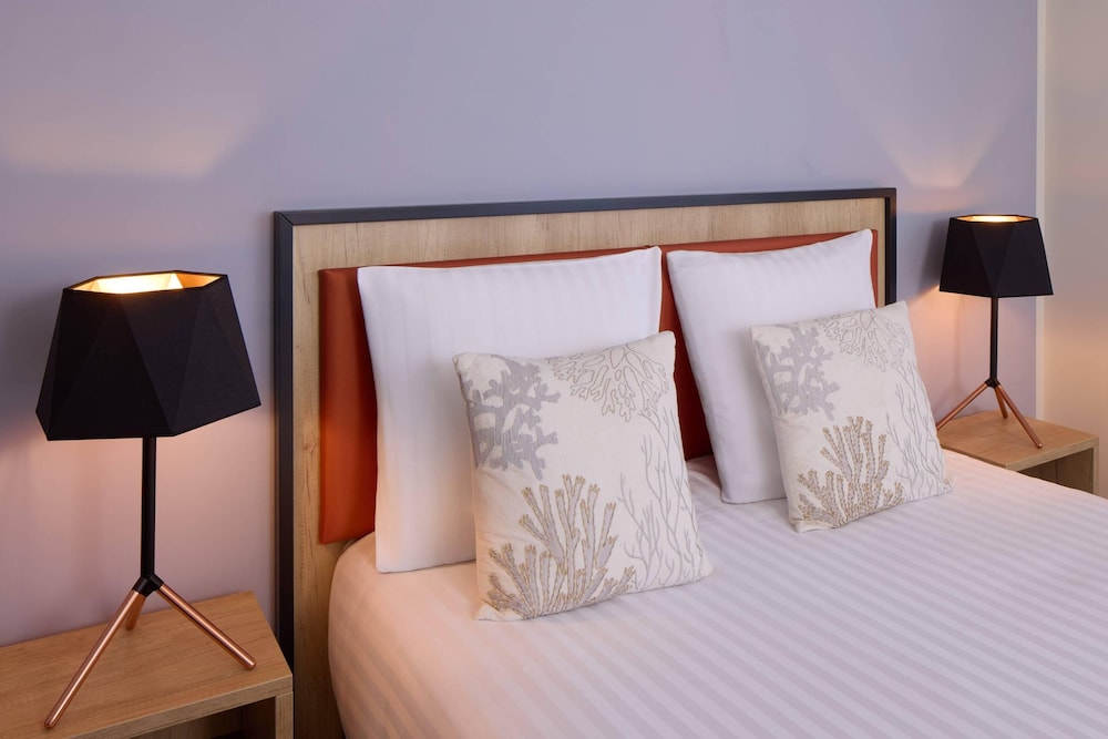 Standard Room, 1 Queen Bed, Non Smoking