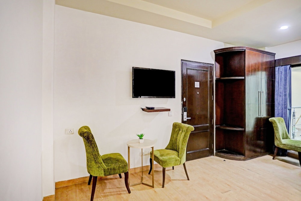 Deluxe Double or Twin Room, Balcony, City View - Photo 16