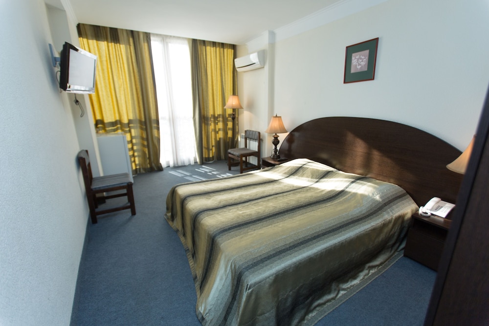 Standard Single Room, 1 Bedroom, City View photo 3